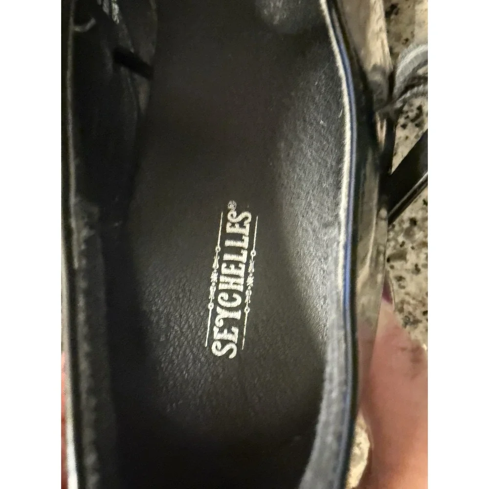 Seychelles Women's Black 6.5M Patent Platform Mary Jane Chunky Flats